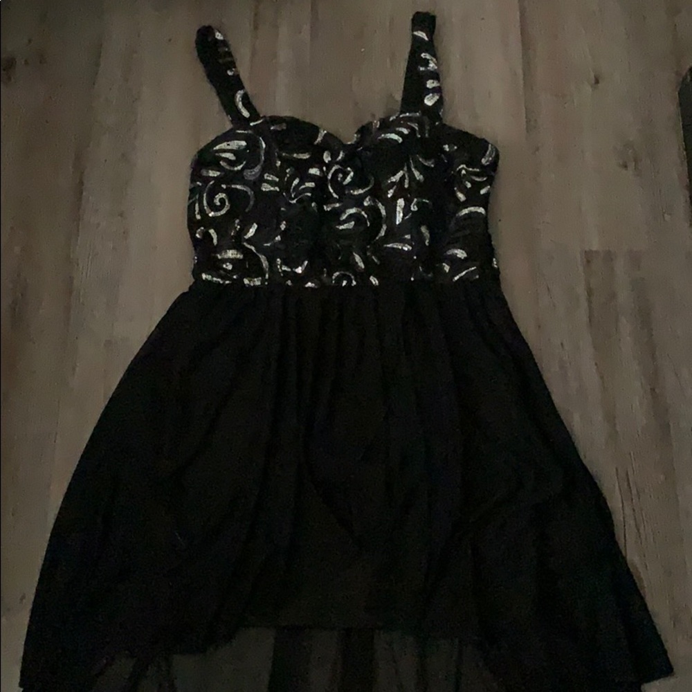 Cocktail dress high/low